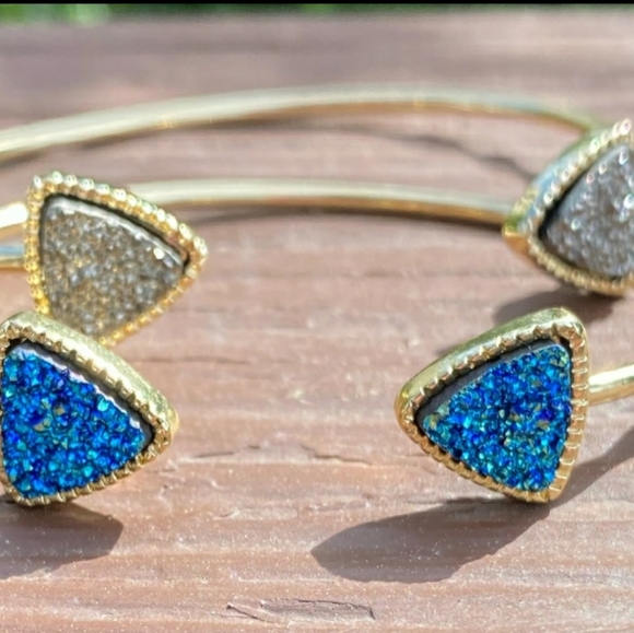 Raw Druzy Triangle Stone Bangle Bracelet - Picture 2 of 8